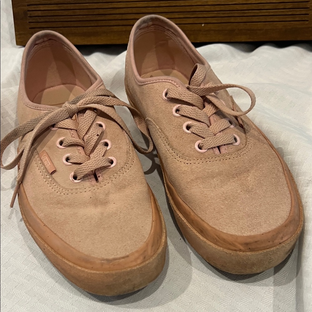 Vans Women's Blush Pink Sneakers